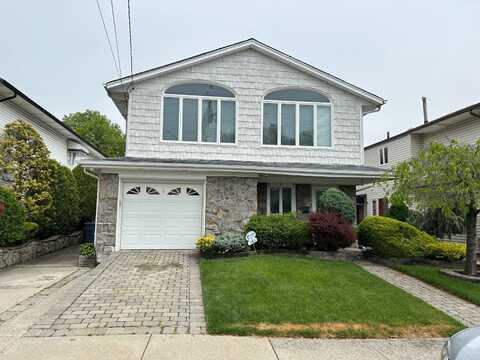 183 Merrill Ave, Staten Island, NY 10314