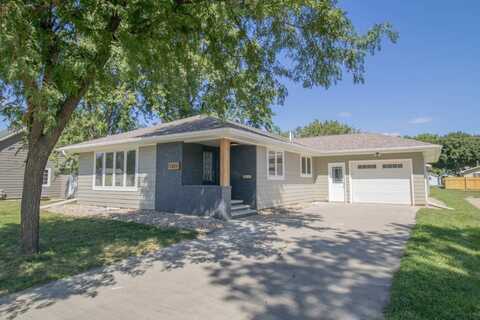 1311 15th St., Rock Valley, IA 51247