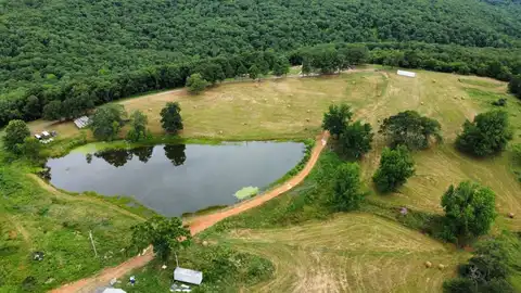 15802 Sand Point Terrace, Mountainburg, AR 72946