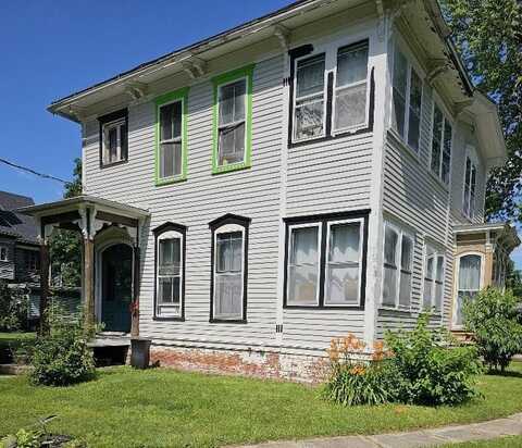 401 N. Prairie St, Galesburg, IL 61401