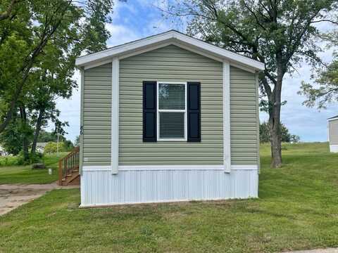2404 N 8th St, Red Oak, IA 51566