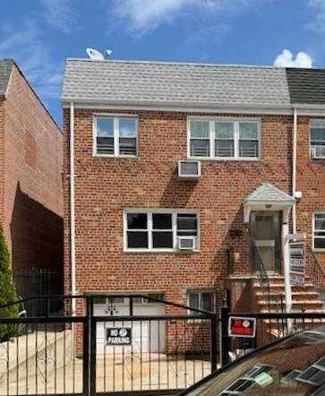 25-31 81st St., East Elmhurst, NY 11370