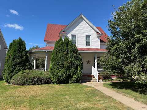 2002 Washington, Elk Horn, IA 51531