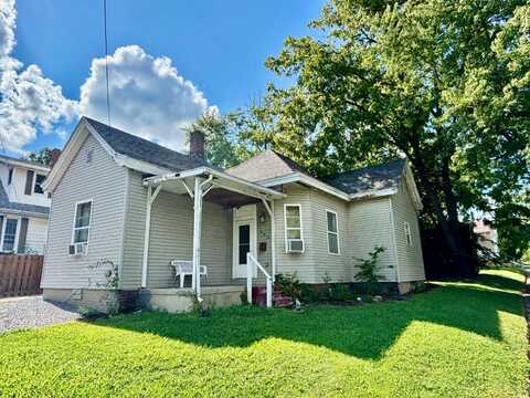 202 W. 10th Street, Mount Carmel, IL 62863
