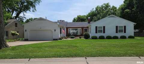 10 HAWTHORNE Road, Rock Island, IL 61201