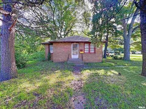 2749 9TH Street, Rock Island, IL 61201
