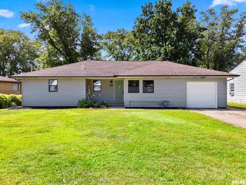 240 PARK Road, Creve Coeur, IL 61610