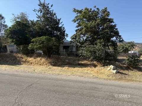 2608 Crestview AVE, Lake Isabella, CA 93240