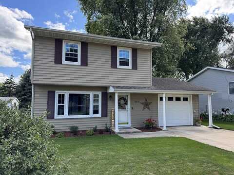 519 E 26th, STERLING, IL 61081