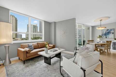 350 SE 2nd St, Fort Lauderdale, FL 33301