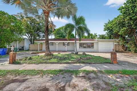 2248 SW 14th Ct, Fort Lauderdale, FL 33312