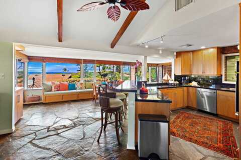 2750 Kalapu Dr, Lahaina, HI 96761