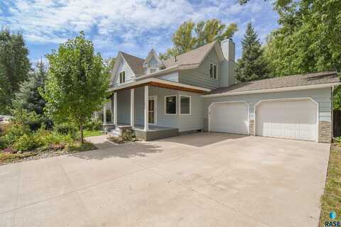 209 N. Bridge St, Canton, SD 57013