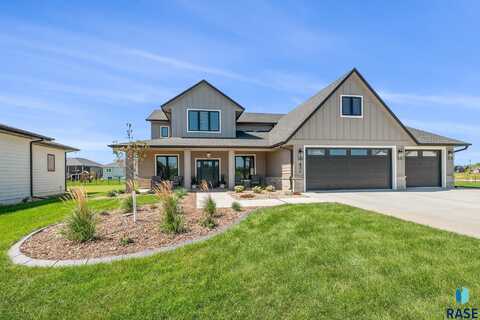 431 Brody Ct, Harrisburg, SD 57032