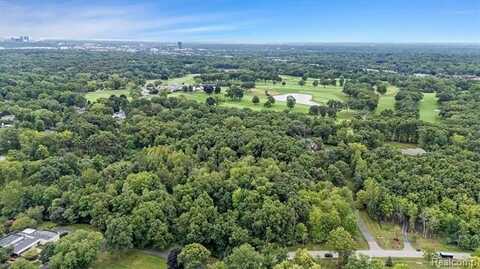 32500 Rockridge Lane, Farmington Hills, MI 48334