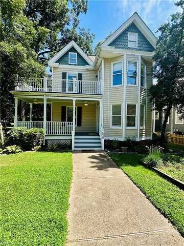 520 Main Street, West Point, VA 23181