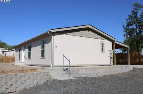 310 N Morrison ST, Adams, OR 97810