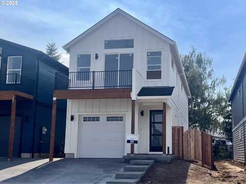 41820 Deschutes AVE, Sandy, OR 97055