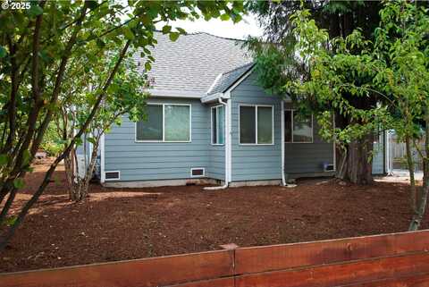 5256 NE 72ND AVE, Portland, OR 97218