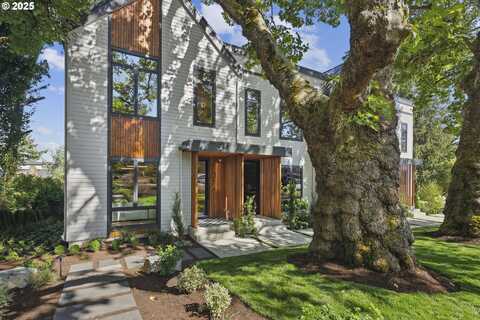 701 1st ST, Lake Oswego, OR 97034