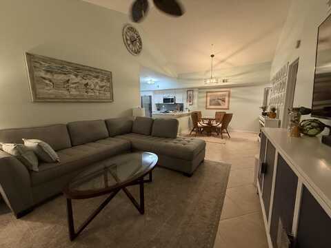 236 Village Boulevard, Tequesta, FL 33469