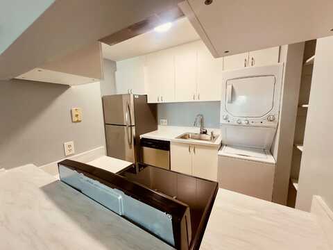 225 S Tropical Trail, Merritt Island, FL 32952