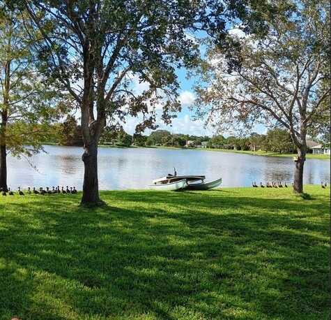 475 SW Sundance Trail, Port Saint Lucie, FL 34953