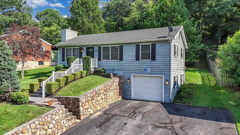 3515 Yellow Mountain RD SE, Roanoke, VA 24014
