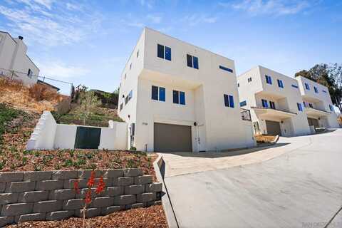 2720 Reo Dr, San Diego, CA 92139