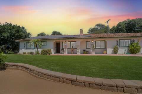 2826 Calle De Malibu, Escondido, CA 92029