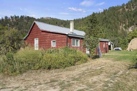 1395 East St, Addy, WA 99101