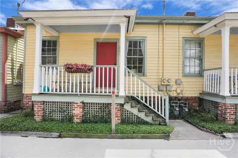 541 E Macon Street, Savannah, GA 31401