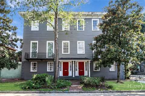 121 W Park Avenue, Savannah, GA 31401