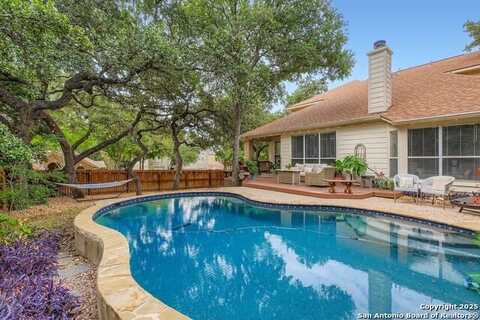 700 Moss Wood, Schertz, TX 78154