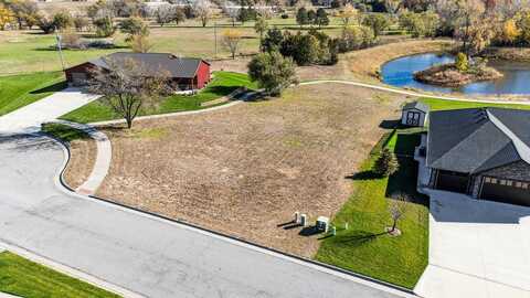 000 Panorama Ct, Hutchinson, KS 67502