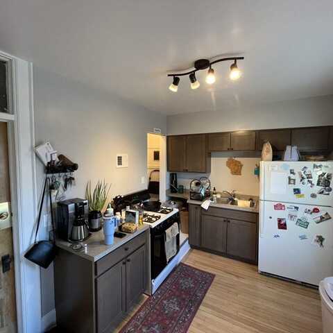 2434 Sommers Avenue, Madison, WI 53704