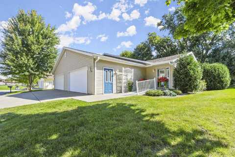 1714 Hillcrest Drive, Baraboo, WI 53913