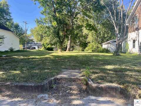713 E 15th, Sedalia, MO 65301