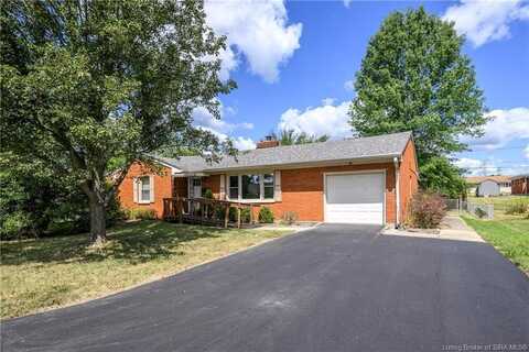 211 Maevi Drive, New Albany, IN 47150