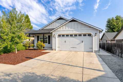 1595 S Columbus Avenue, Medford, OR 97501