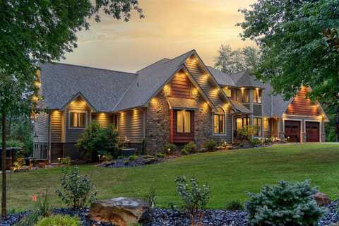 707 W Shepherds Lane, Santa Claus, IN 47579