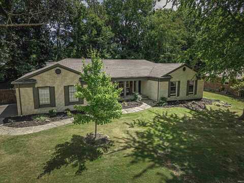8205 Heather Place, Evansville, IN 47710
