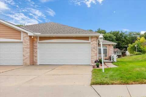 106 MCKENZIE Circle, COUNCIL BLUFFS, IA 51503