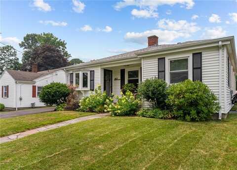 1107 Hope Street, Bristol, RI 02809