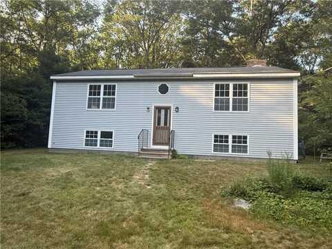 127 S Killingly Road, Foster, RI 02825