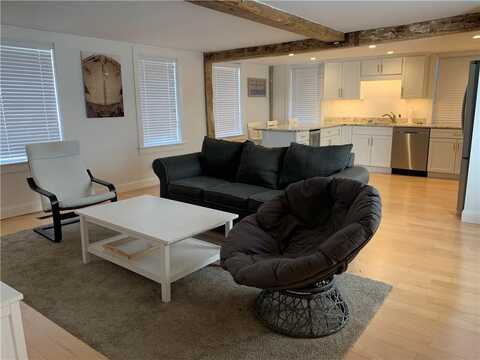 5 Division Street, Newport, RI 02840