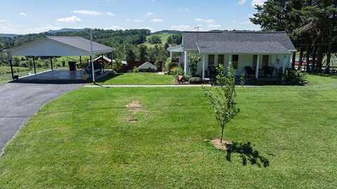 7038 Pipers Gap, Galax, VA 24333