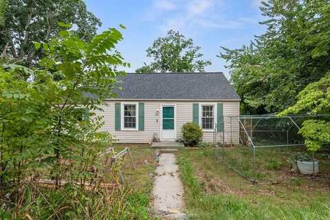402 Pico Dr, Pulaski, VA 24301