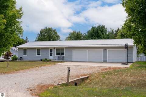 1004 Bishop Lane, Isabella, MI 48893