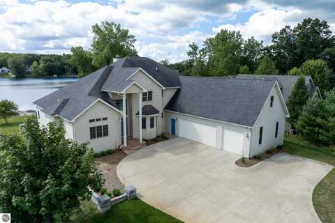 1107 Bundy Drive, Isabella, MI 48893